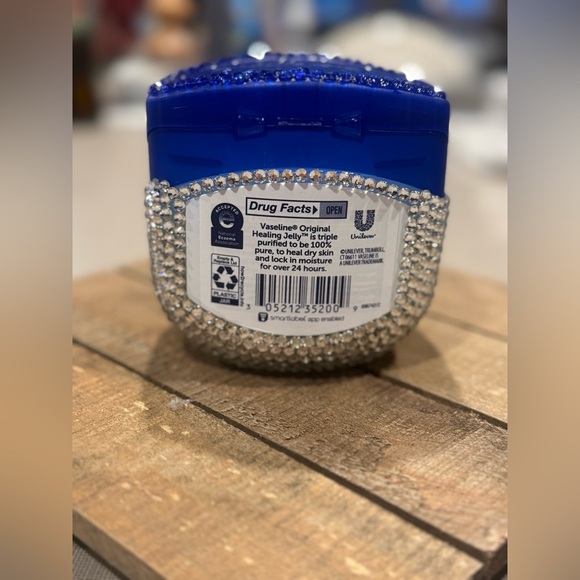 Blue Healing Jelly with Silver Accents - Picture 3 of 5